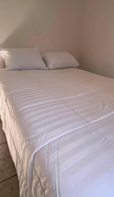 Casa Terrea - Centro Guararema Villa Ngoại thất bức ảnh
